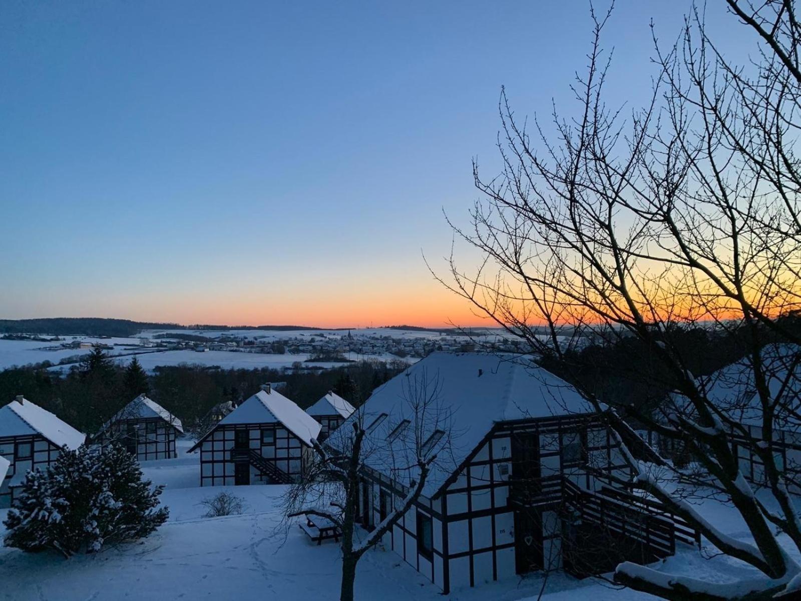Ferienwohnung Lix Direkt Am Waldrand Frankenau ภายนอก รูปภาพ